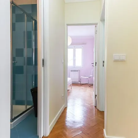 Stylish By Homing Villa Lisbon